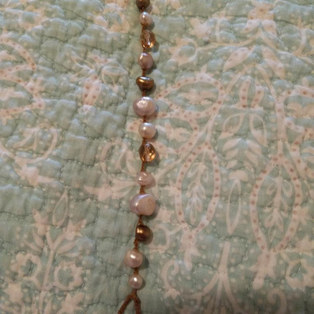 Fresh Water Pearl and Amber Bead Bracelet. Fits 7" Wrist.